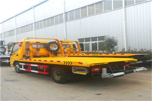 永城附近拖车救援搭电